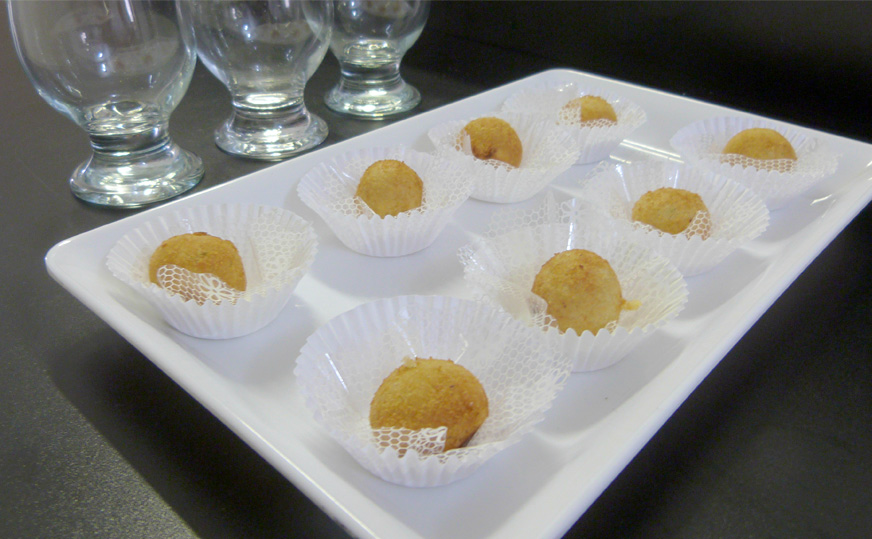 Bolinhas de queijo para festa teen